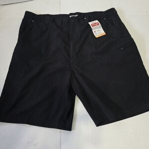 Wrangler Performance Men's Black Cargo Shorts Size 46 Lightweight Pockets